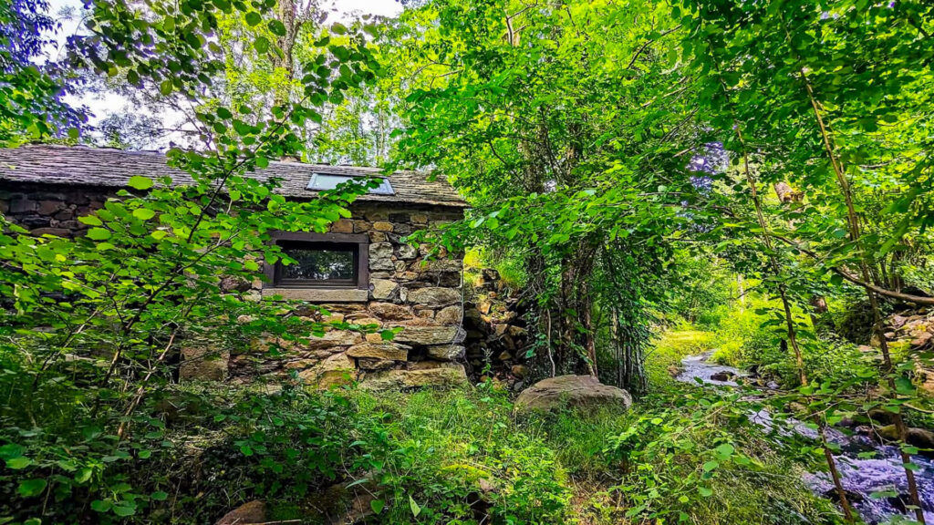 Moulin & Ecolodge Haute-Loire Bulles d'herbe